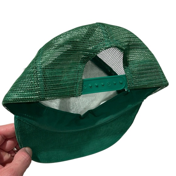 80’s Ultrabred Corduroy SnapBack - Picture 2 of 2